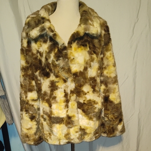 Daytrip Jackets & Blazers - Day Trip Faux Fur Calico Color Brown White Yellow Size Large